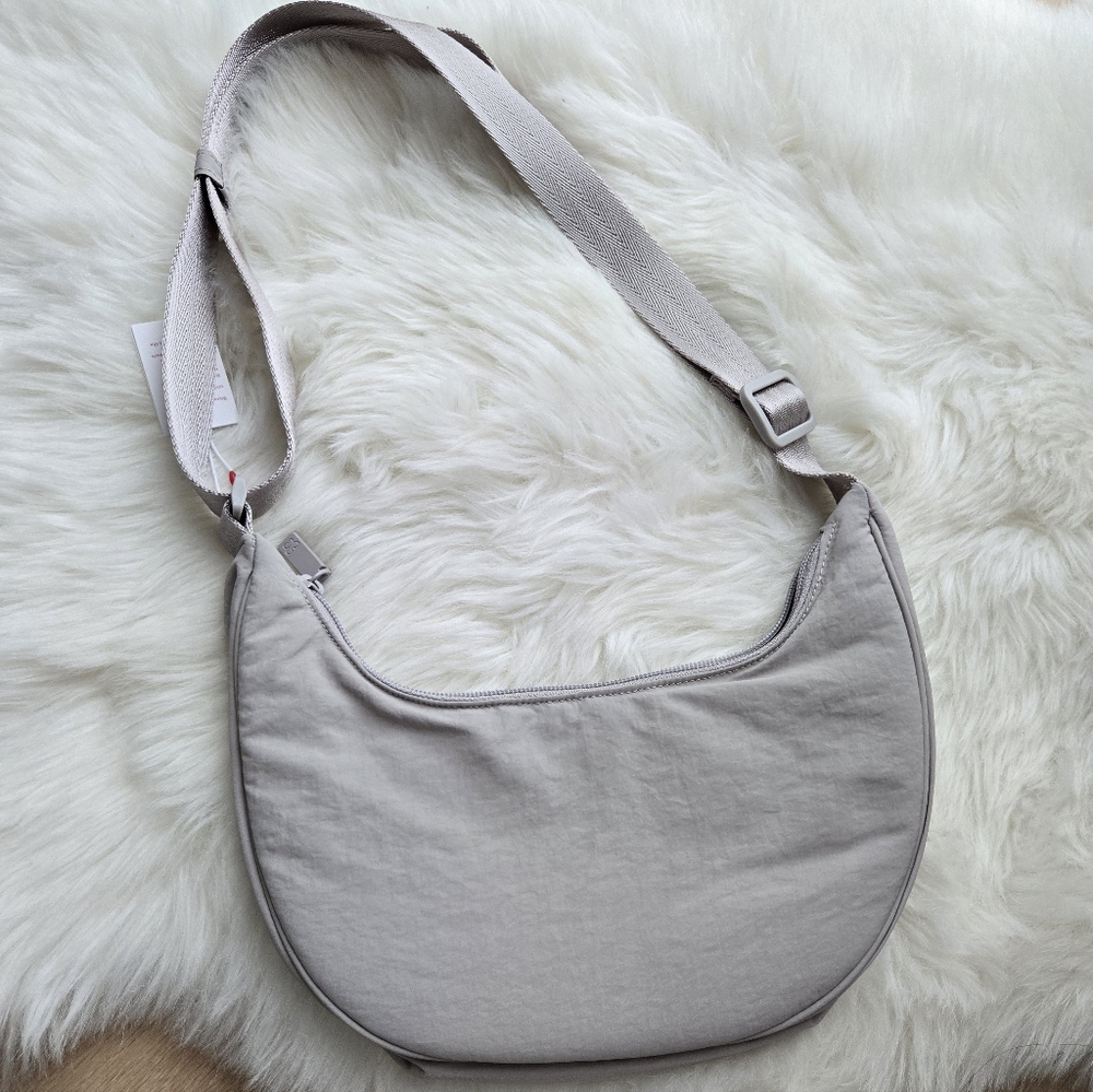 Aritzia Phoebe Sunday Best crossbody Bag - Picture 3 of 6